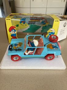 Smurf Lamborghini Cheetah scale 1/24 Rare Burago