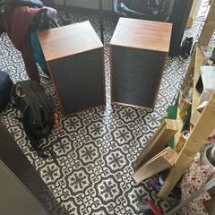 2x Quadraflex Speakers