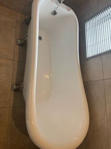 free standing bath with taps