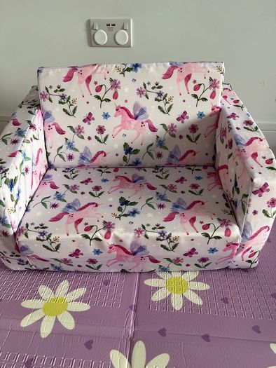 Children's fold out lounge chair