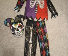 Boy's costume.age 5/6
