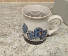 Newgrange Living Emma Pottery Mugs Set 4