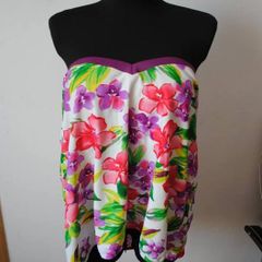 Plus size Beach to Beach floral tankini top size UK30 EU58 Postage included