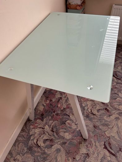 glass frosted desk