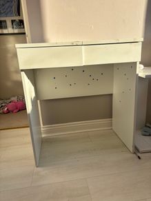 Child's study desk