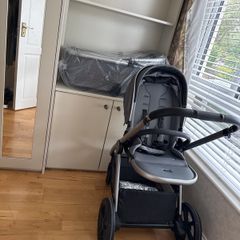 Zummi Zenith Travel System Bundle Stroller/ Pram
