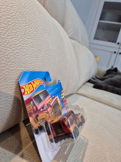 Hot Wheels Drift Ender STH 2026 Super Treasure Hunt Truckin Along 13/250
