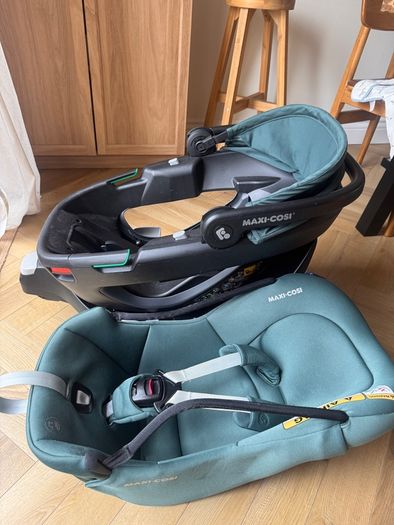 Maxi Cosi Coral car seat