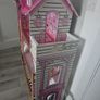 Doll house Image 3
