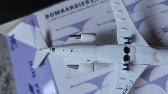 NG Models 1:200 Air France Bombardier CRJ 100