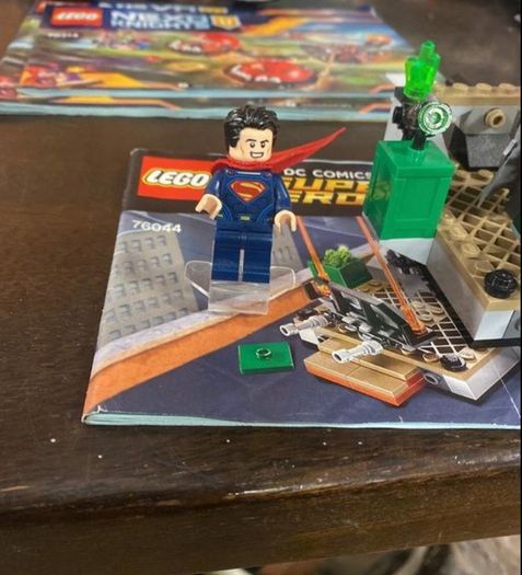 Lego 76044