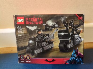 Lego #76179 "Batman and Selina  Kyle" Motorcycle Pursuit