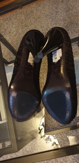 Genuine Dolce & Gabbana peep toe heels