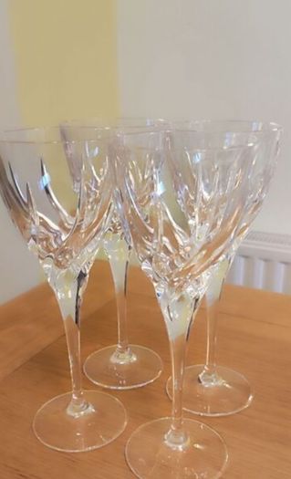 4 Wedgwood Crystal White wine Glasses