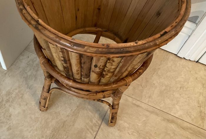 Pending Collection Vintage Bamboo Plant Stand