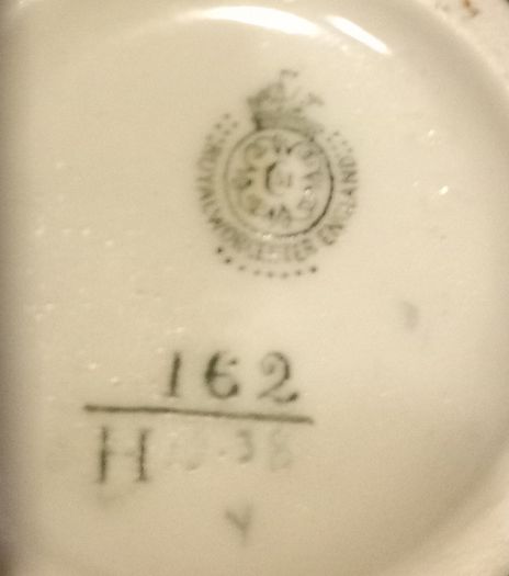 Antique Royal Worcester potpurri