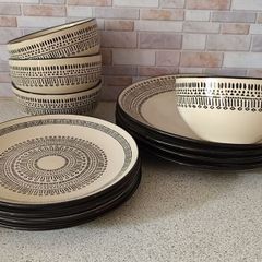 Wensley Stone 12-Piece Stoneware Dinner Set (As New)