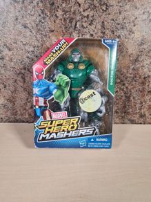 Marvel Superhero Mashers Doctor Doom Action Figure 6.5 Inch Hasbro 2013 Brand New Sealed