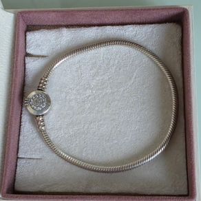 Pandora  various bracelets/charms in great condition