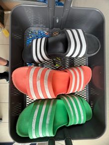 flip flops x3 pairs