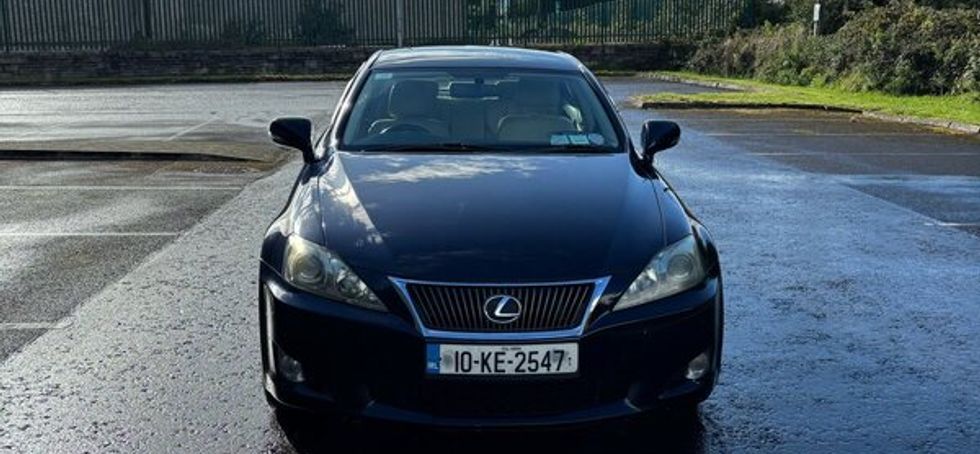 Lexus is220(with NCT August 27)+full history check