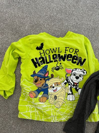 2 x 5-6y Halloween tops