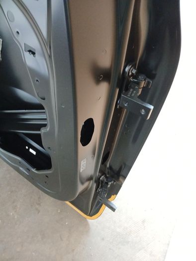 Genuine New Volvo Xc60 Door Rear Left Volvo Xc60 (2018-) 32399081