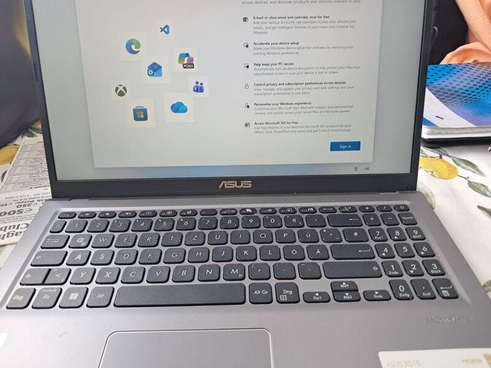 Asus
