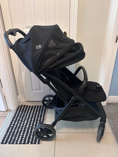 Joie Parcel LX signature