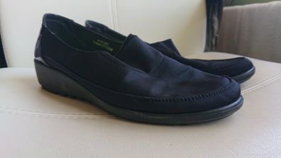 Black Shoes.  Size 6