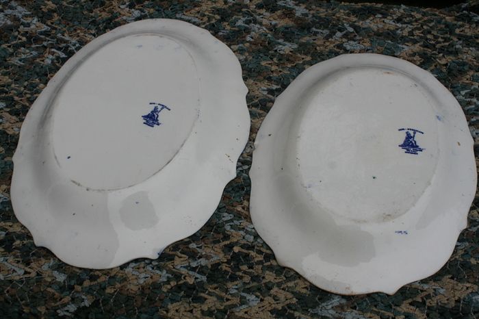 Vintage Ironstone Blue and white Transfer Serving Plates HUDSON WILCOX & TILL - England 16"x12" and 14"x11"
