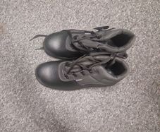 safety boots