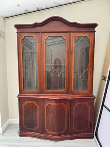 Furniture Beautiful Italian Inlaid Display and storage Cabinet