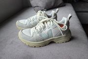Veja ladies venturi gravel menthol size uk5