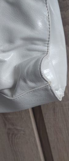 white big bag with studs