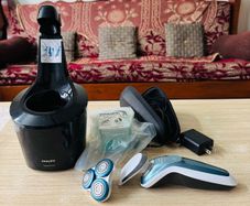 Philips Norelco 7000 series