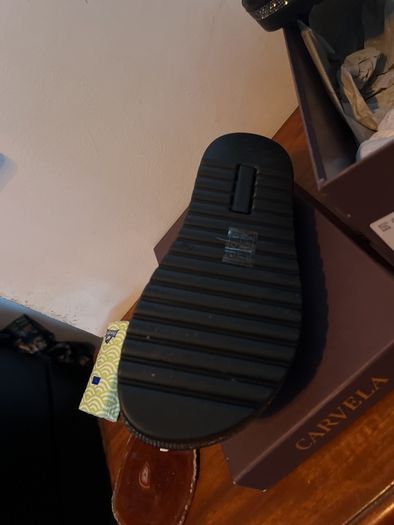 ladies shoes carvella