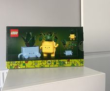 Lego Botanicals Happy Plants