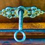 Antique sewing machine Image 9