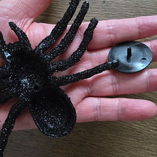 Halloween stick on spiders