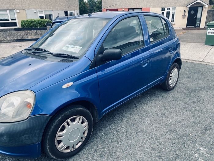 2003 Toyota Yaris