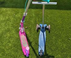 Kids scooters