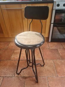 One genuine Dutchbone Ovid counter stool in excellent condition.