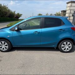 2013 Mazda Demio
