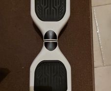 Bluetooth Hoverboard, has charge, working great, white, in excellent condition