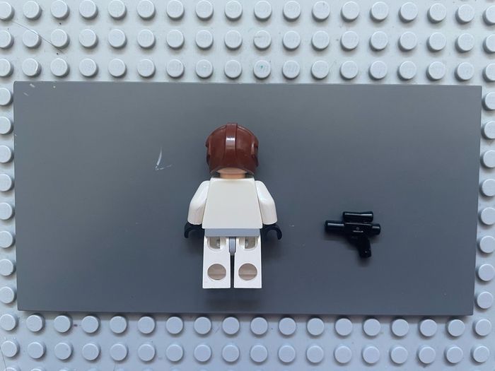 lego Star Wars sw0153 Ten Numb minifigure- White Pilot Suit, Light Nougat Head, Aviator Helmet