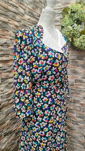 Vintage black floral A-line dress with detachable collar and belt size M or L