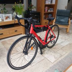 Small (Starter) Road Bike - TRIBAN 100 (from Decathlon)