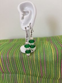 Earrings Earrings - Drop Green and Pearl Beads