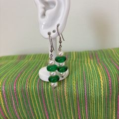 Earrings Earrings - Drop Green and Pearl Beads